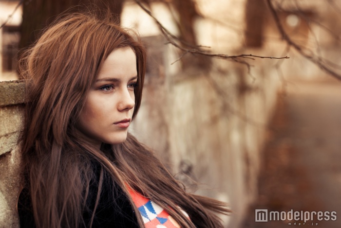 彼を信じて待ち続ける…(Photo by aleshin/Fotolia)