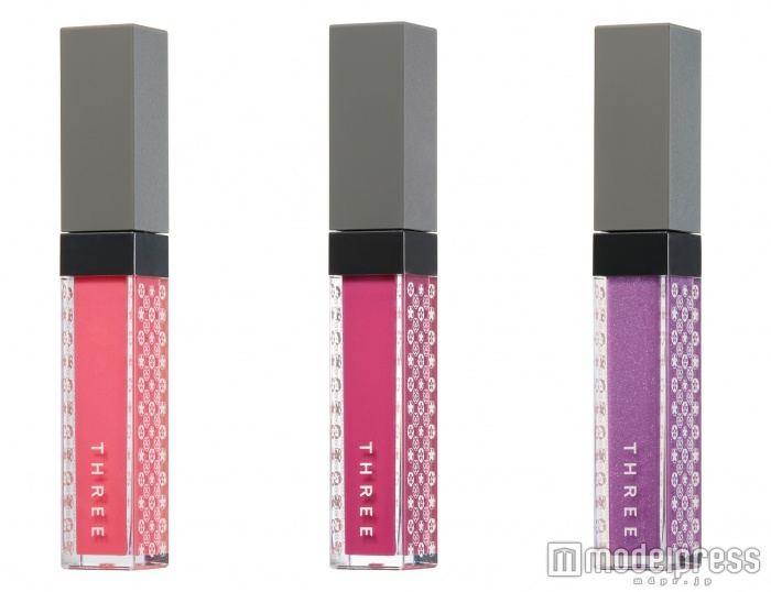 THREE シマリング リップジャム（左から）S01　SAKURAIZM SWEET（スウィートピンク）、S02 SAKURAIZM SPIRIT（センシュアルピンク）、S03 SAKURAISM SCENT（ミルキーパープル）／各3，000円（税別）／画像提供THREE