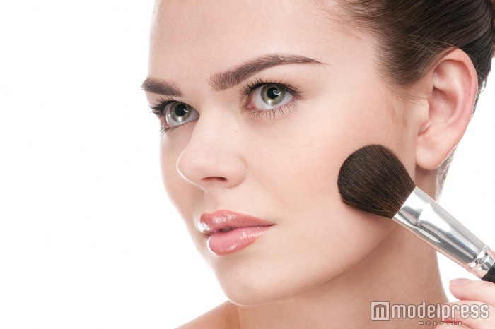 ブラシで上質肌に(Photo by Markin)