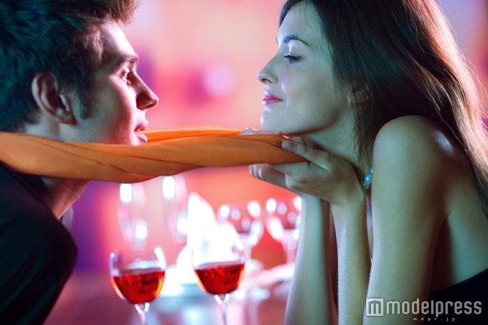 カップルでこっそりと…ドキドキしちゃうキススポット7つ(Photo by vgstudio/Fotolia)