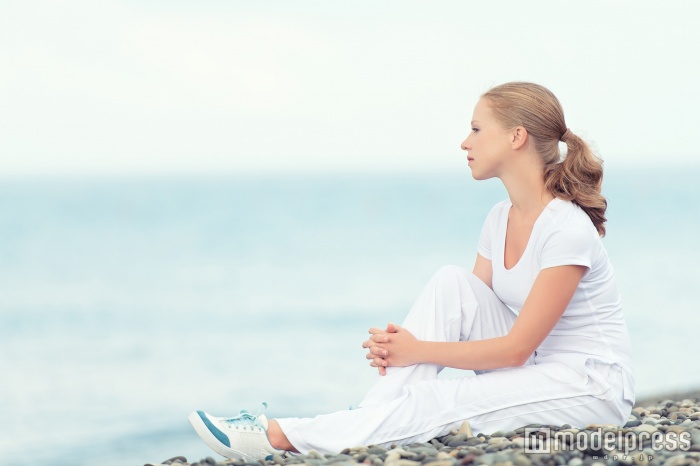 怪しい時はSNSから探ってみよう（Photo by evgenyatamanenko）