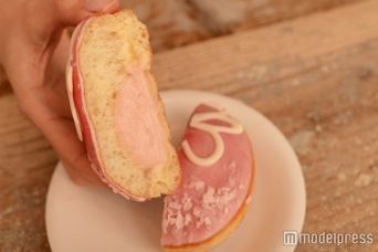 サクラクリームがたっぷり（C）モデルプレス