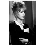 1209626_568696176590995_915979966_a