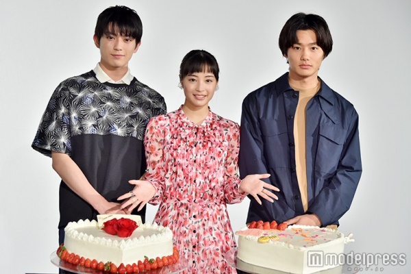 真剣佑、広瀬すず、野村周平（C）モデルプレス