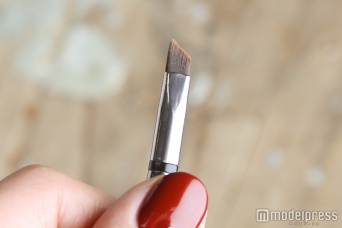 細かい所も書きやすい（C）モデルプレス