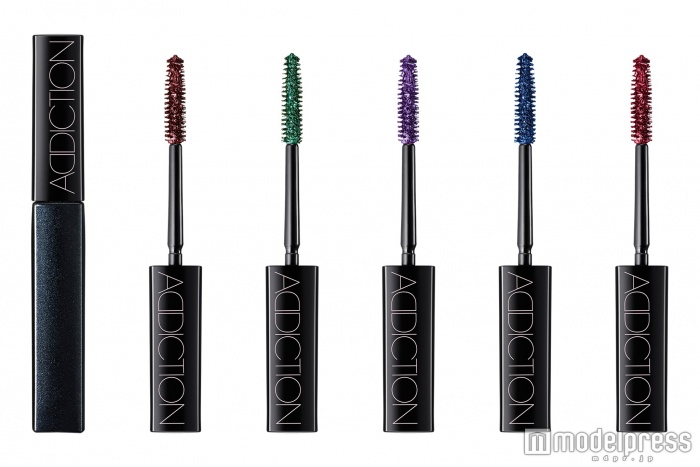 スパークリング カラード マスカラ WP（左から）タフラブ、ファンファーレ、カラーパープル、ナイトダイブ、レディ オブ ザ レイク／各3，200円（税抜）／画像提供ADDICTION