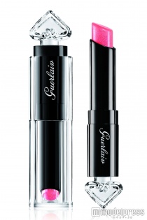 ラ プティット ローブ ノワール リップ／002　ピンクタイ／3，600円（税抜）／画像提供・GUERLAIN（ゲラン）