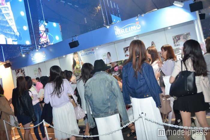 「KIREIMO」ブースが大盛況（C）モデルプレス
