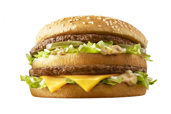 ビッグマックの1.3倍の大きさ「グランド ビッグマック」／画像提供：日本マクドナルド株式会社