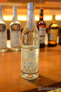 珍しいお酒も並ぶ／（C）モデルプレス