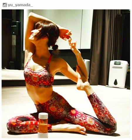 山田優、美ボディの秘訣を公開 「完璧スタイル」に羨望の眼差し/山田優Instagramより