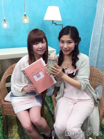 オシャレで痩せる「カフェメニュー」って？“料理の先生”直伝「美容グリーンスムージー」も公開（左から）Re:ガールズ・愛内みさ、ayumi