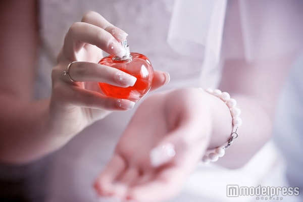 ふわっと香る印象に残るオンナになる方法（Photo by TitovStudio）