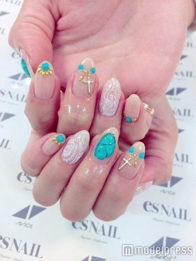 爽やかなペイズリー／画像提供：esNAIL