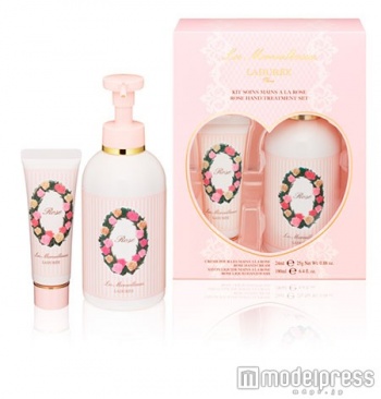 ローズ ハンド トリートメント セット(数量限定品)/3,800円(税抜)/画像提供レ・メルヴェイユーズ ラデュレ