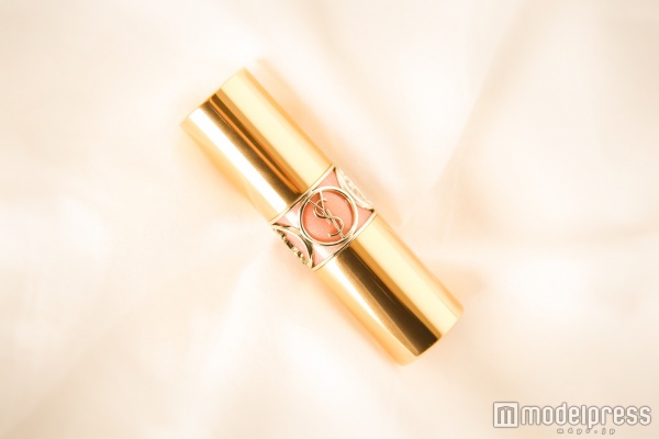 リップの名品“ヴォリュプテ”が女子のハートを掴んで離さない<モデルプレス編集部のリアル私物公開>(C)モデルプレス