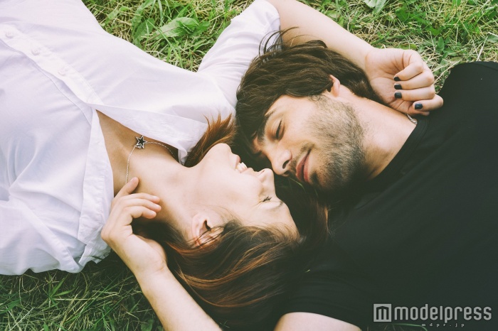 デート中に彼がキスしたくなる瞬間5つ（photo by hitdelight／ Fotolia）