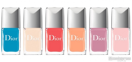 ディオール ヴェルニ ポルカ ドット デュオ(左から2色ずつ)001、002、003/各3,800円(税抜き)/画像提供・Dior