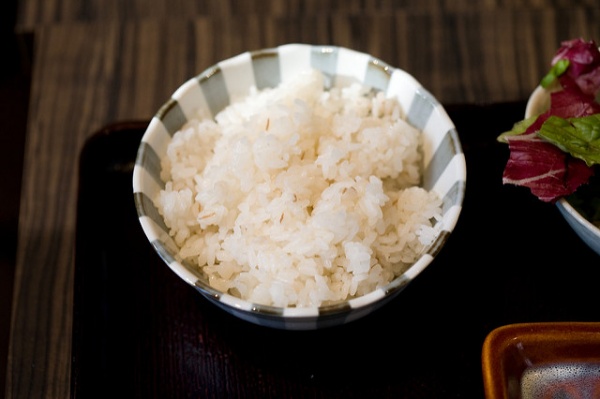 お米を食べて痩せる“冷ごはんダイエット”／Gohan by Charles Haynes