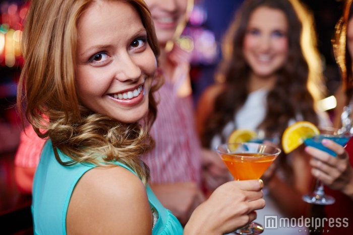 飲み会で気になる彼をゲットする5つの方法(Photo by Pressmaster/shutterstock)