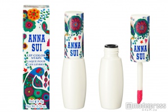 リップ カラー ステイン／2，500円（税抜）／画像提供・ANNA SUI