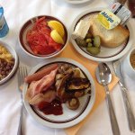 10725043_742134572507271_4446660_a