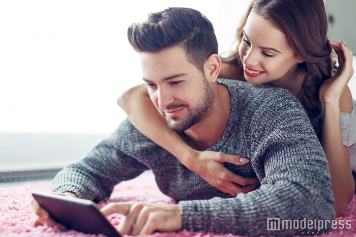 自然なアプローチを行おう（photo by sakkmesterke／Fotolia）