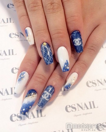 塗りかけ×デニムネイル/画像提供:esNAIL