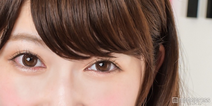 下まぶたは血色高めて色っぽさUP（C）モデルプレス