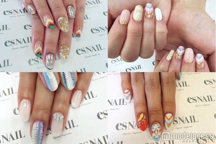 夏っぽさアップ！華やか「ピーコックネイル」4選／画像提供：esNAIL
