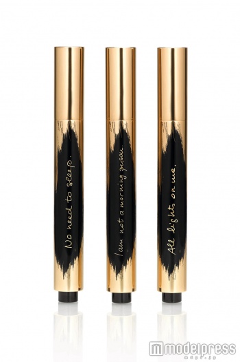 「ラディアント タッチ コレクター」／画像提供：イヴ・サンローラン・ボーテ