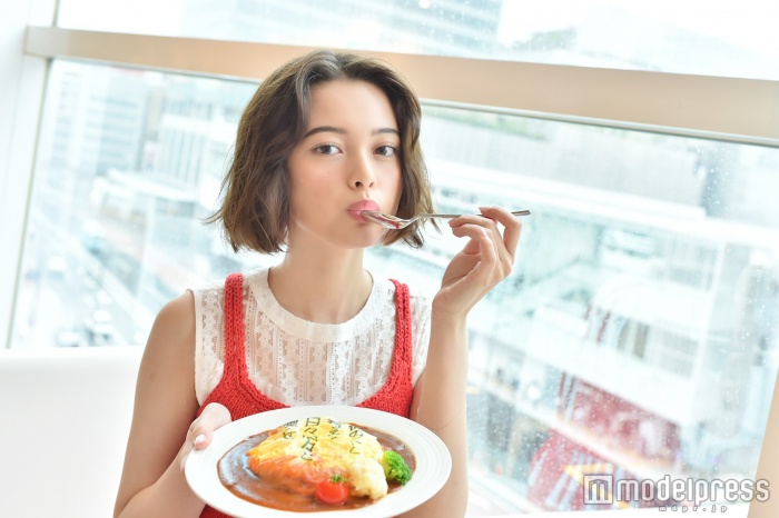 お味はおいしいオムライスなのでご安心を（C）モデルプレス