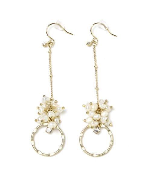 パールチェーンピアス