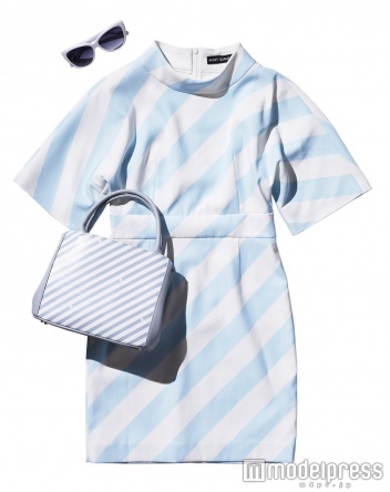 「ロゴプレートキャッツアイサングラス」13,000円、「ヒュージバイアス ワンピース」27,000円、「MINIデイジーバイアストート」12,000円（全て税抜）