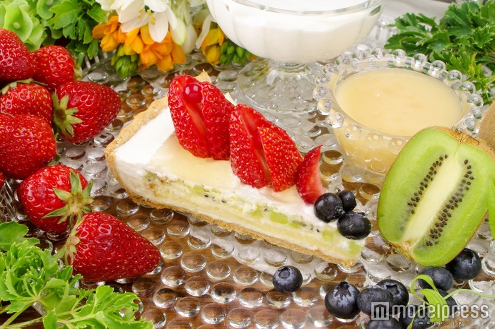 フランス産ハチミツのショートケーキタルト（カット）