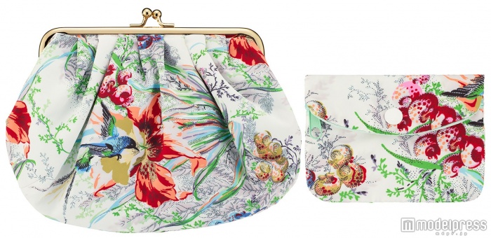 ポーチ （S）／画像提供：PAUL & JOE BEAUTE