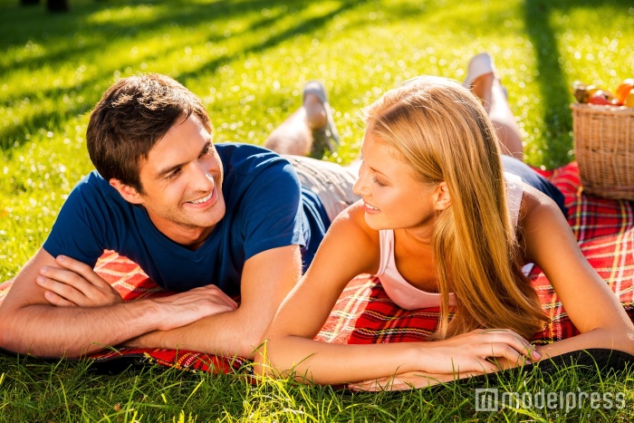 恋愛以外の時間も楽しんで彼に依存し過ぎない彼女でいよう（photo by gstockstudio／Fotolia）