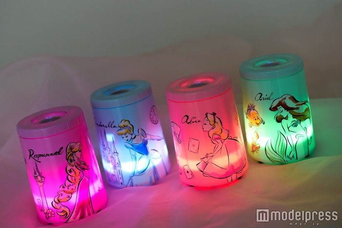 本体もライトアップされるのも魅力的ですよね。（C）モデルプレス