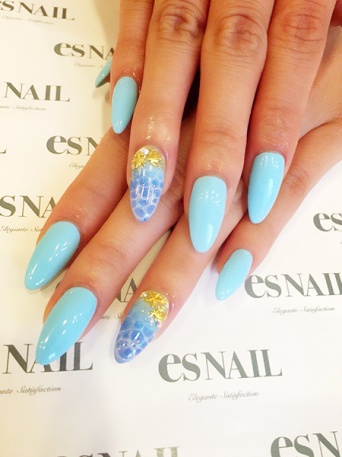 ゴールドのパーツも（画像提供：esNAIL）