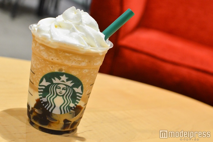 7月2日に発売される「コーヒー ジェリー＆クリーミー バニラ フラペチーノ（R）」（C）モデルプレス