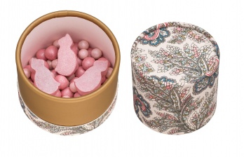 106「散歩道」／3,800円（税抜）／画像提供：PAUL & JOE BEAUTE