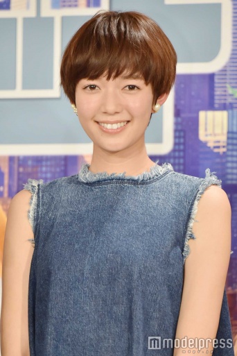 佐藤栞里（C）モデルプレス