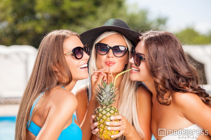 紫外線からお肌を守る（photo by YakobchukOlena／Fotolia）