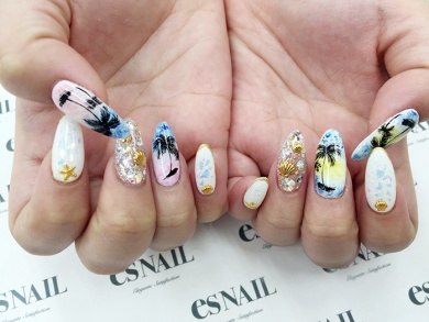 ヤシの木×夏パーツ（画像提供：esNAIL）