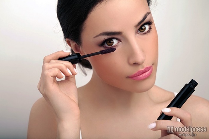 カラコンでもっと可愛く（Photo by Kassandra／Fotolia）