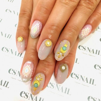 大人ボヘミアン（画像提供：esNAIL）