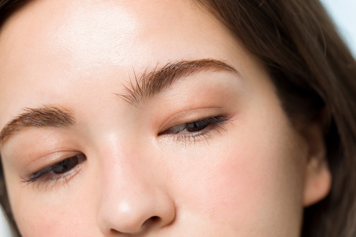 LESSON2　日射しできらめくうるツヤEYE（C）TOPLOG