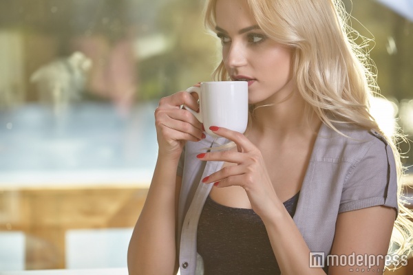 「水毒」でデブになってるかも!水飲み過ぎがもたらす症状と改善方法(photo by ZoomTeam/Fotolia)