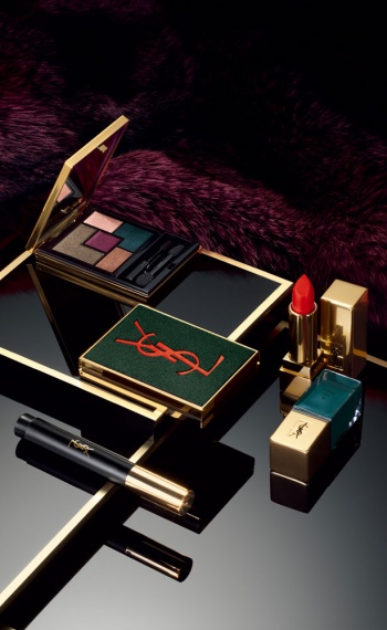 FALL LOOK 2016／画像提供：イヴ・サンローラン・ボーテ