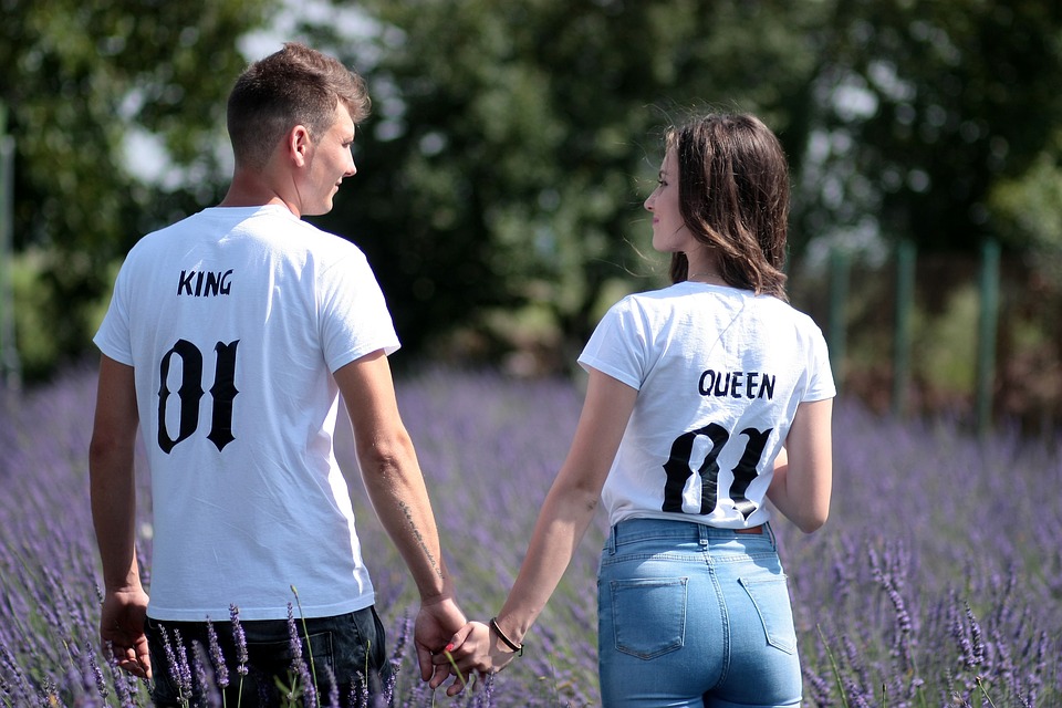 couple-1521402_960_720